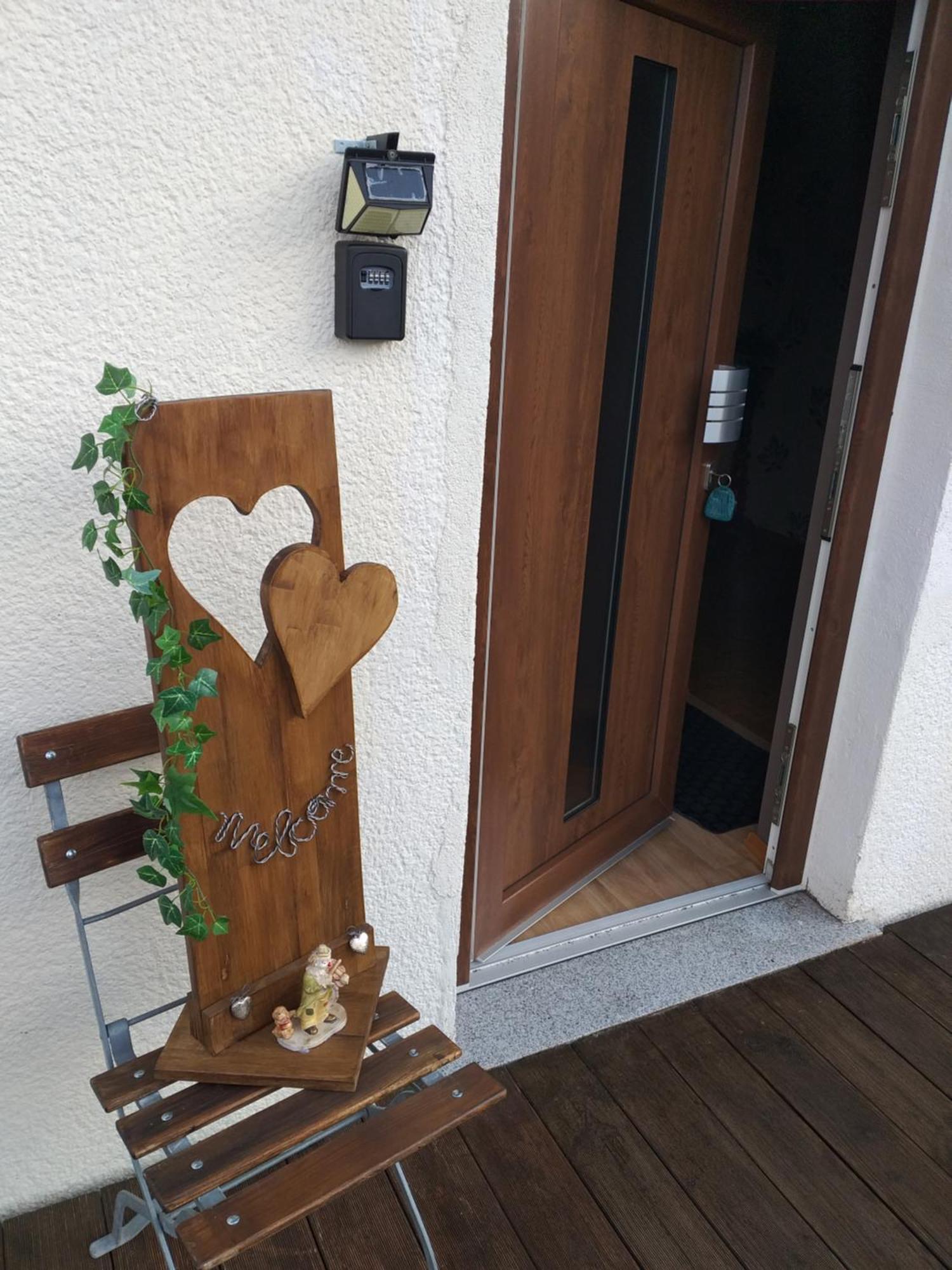 Apartment Zwei Schlafzimmer- Betten In Komforthoehe Baumholder Exterior photo